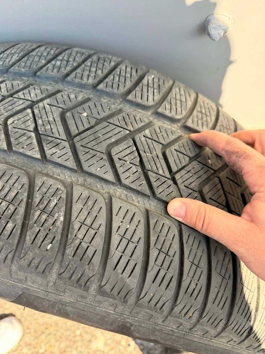 Jante BMW R19 originale X5 X6 F15 F16  E70 E71 F10 F01 F06 cu anvelope de iarna , pe o singura marime