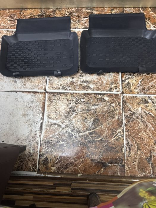 Covorase auto Logan3