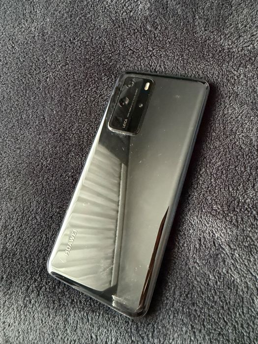 Vând HUAWEI P40 Pro