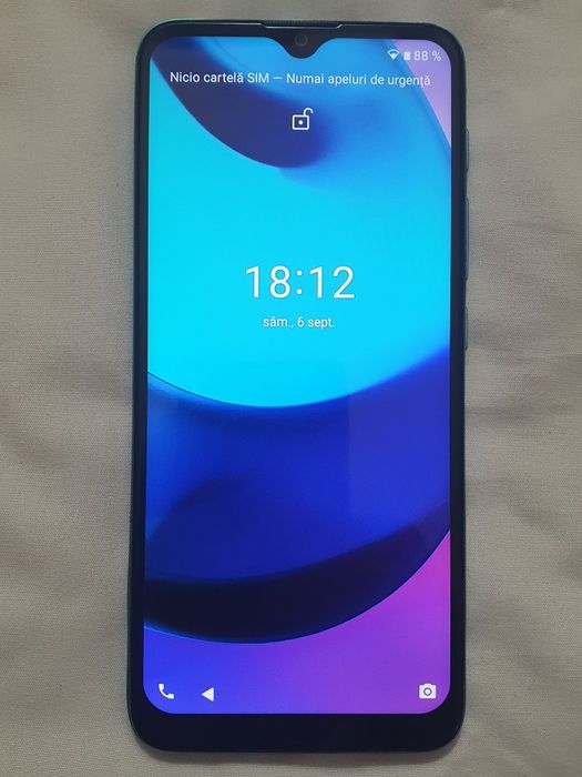 Motorola E 20...