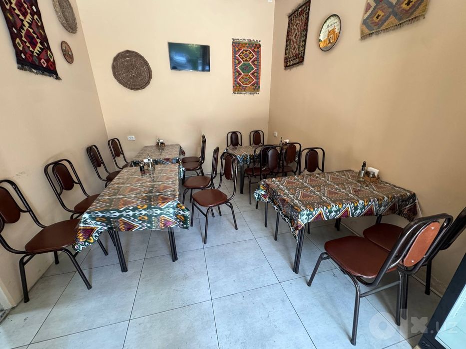 Продается стол стулья