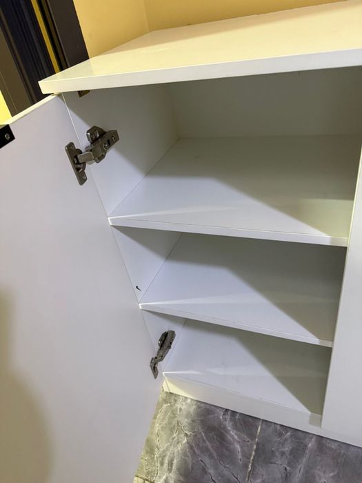 шкаф с полками )