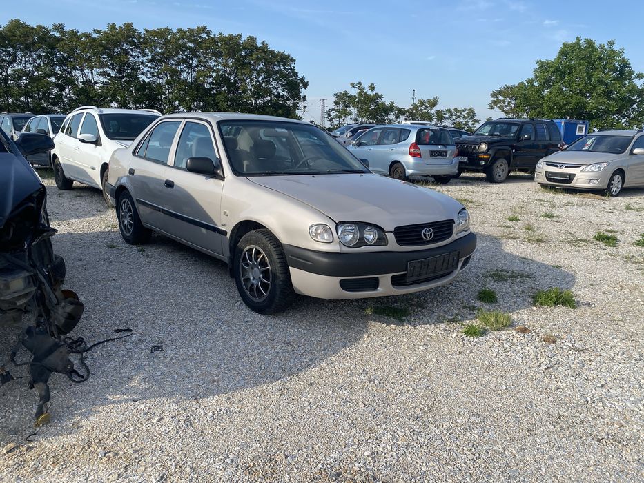 Тойота корола 1.6 бензин 110кс на части