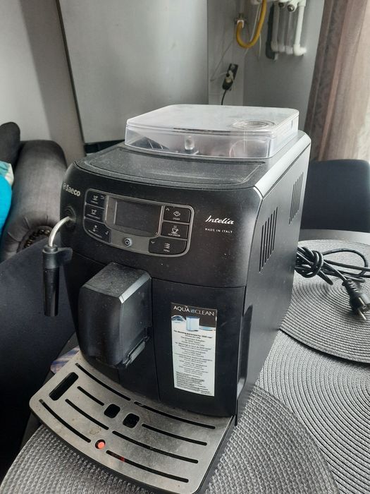 Vând aparat de cafea