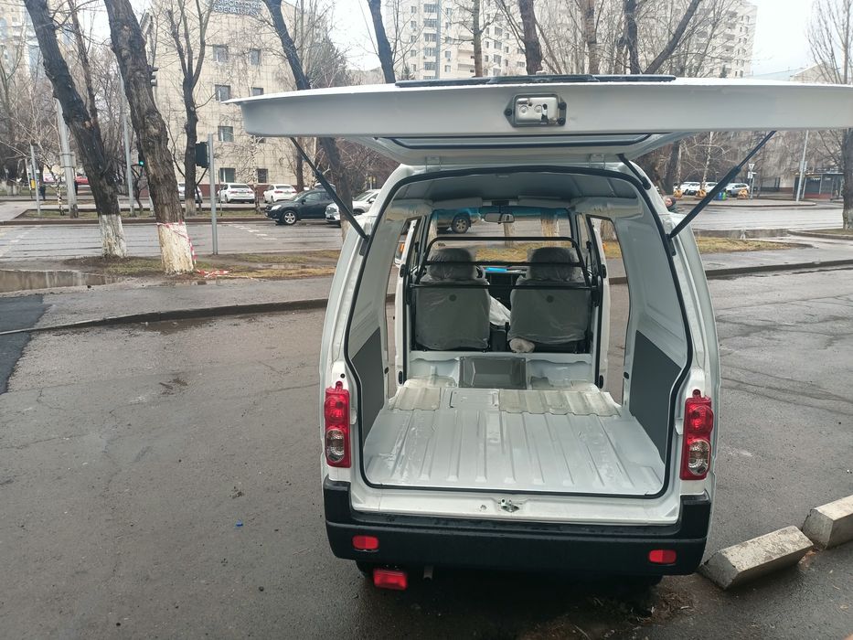 Грузоперевозки на Damas.