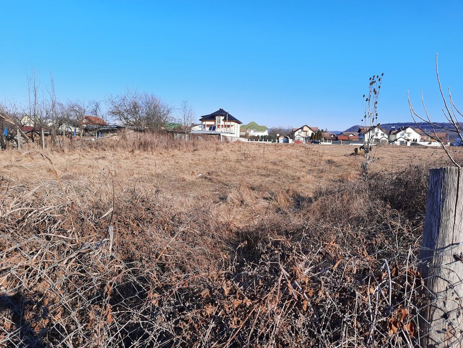 Vand teren in Rm. Valcea, zona Ostroveni Sat, 2988mp