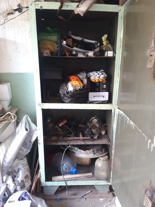 Продам сейф в нормальном состоянии