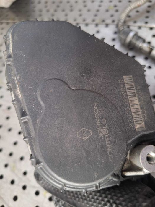 clapeta acceleratie  1.5 dci k9kp732  renault scenic 2 megane  2 8200302798-d