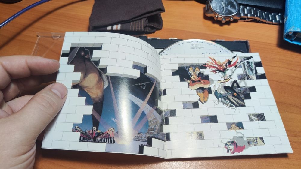 Лицензионный CD Pink Floyd - The Wall.