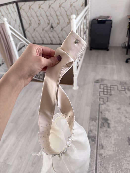 Продам платье за 3500