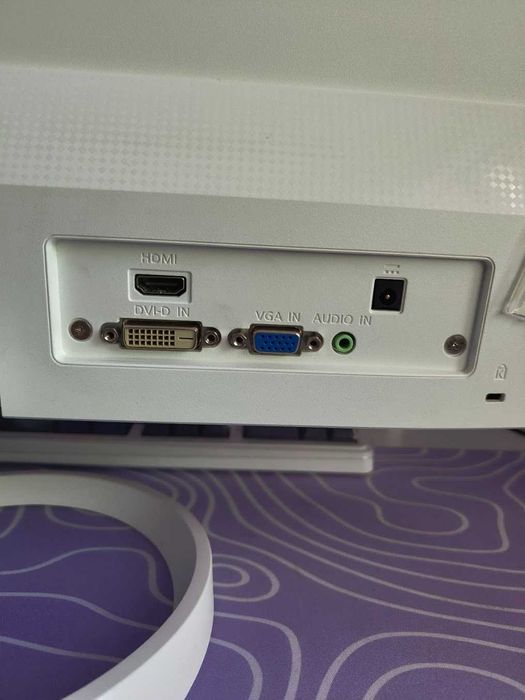 Геймърски компютър + Монитор 24"