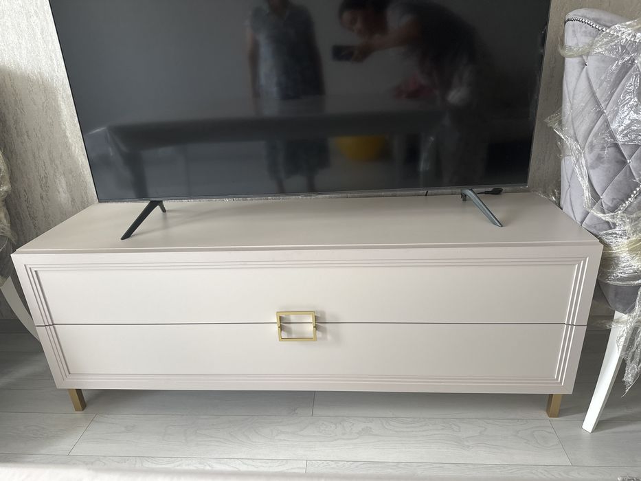 Тумба для гостиной