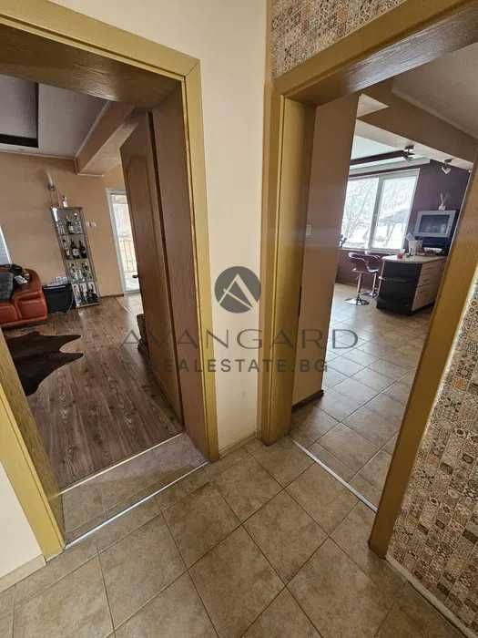 Продава се Къща в с. Брестник, Област Пловдив - 245 кв.м за 1449 €/кв.м - Снимка #5