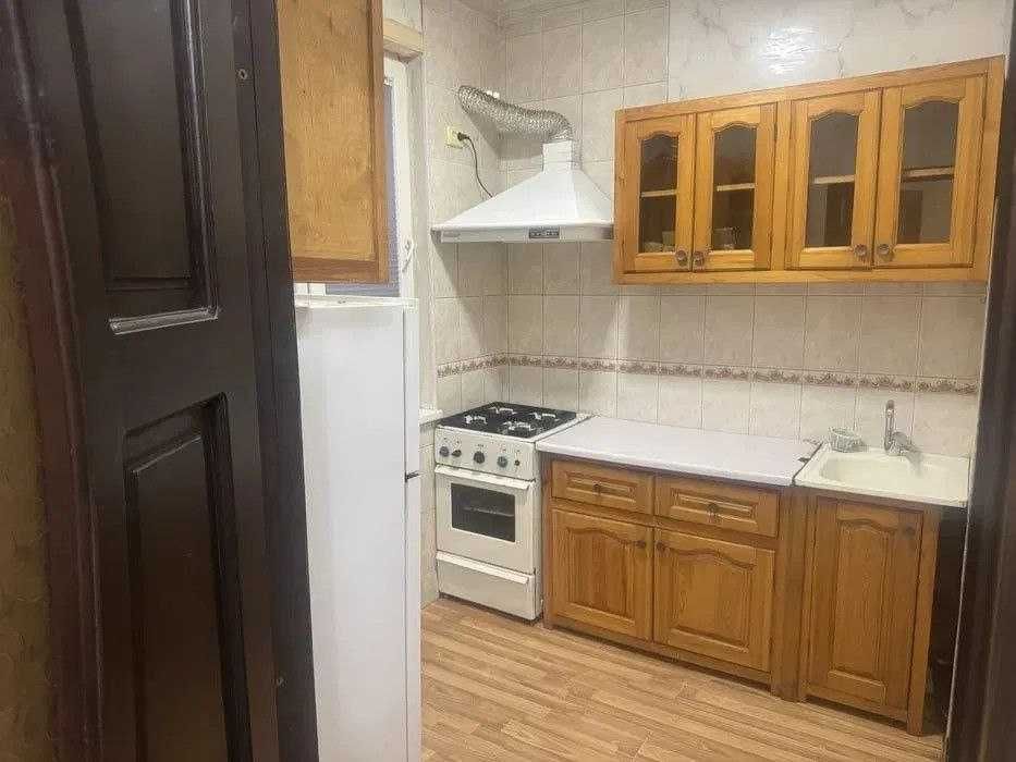 Продается Квартира Чиланзар 7-квартал, 3/4/4 Мебель Техникалари билан.