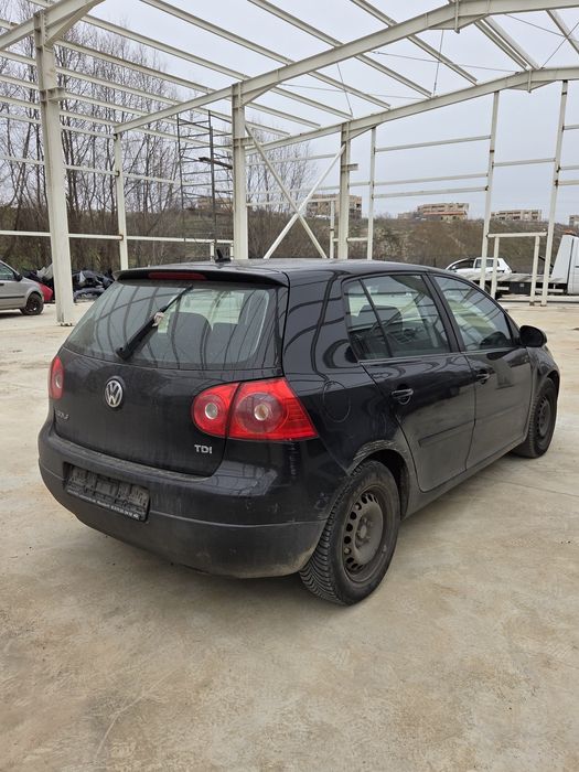 VW Golf 5 1.9 TDI (НА ЧАСТИ)