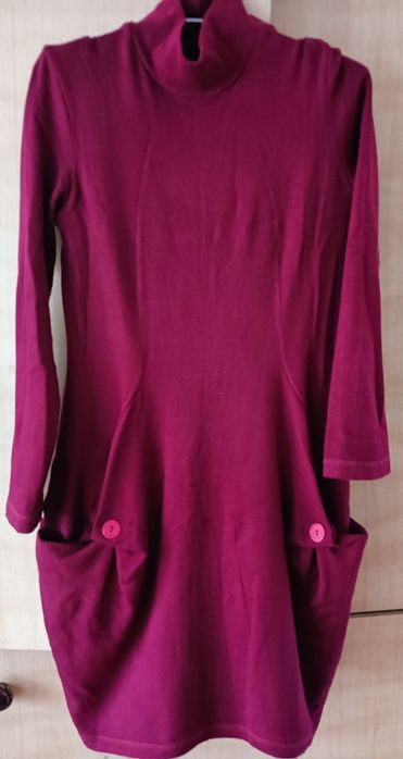 Трикотажна рокля балон