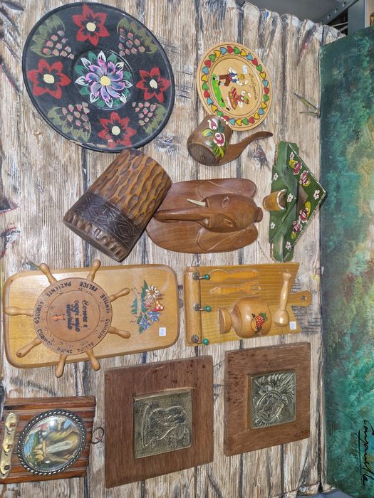 Дървени сувенири