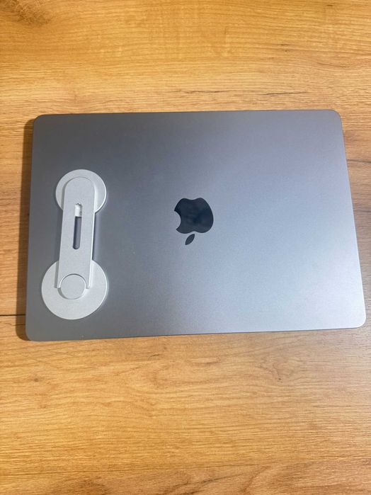 ноутбук Macbook Air M2