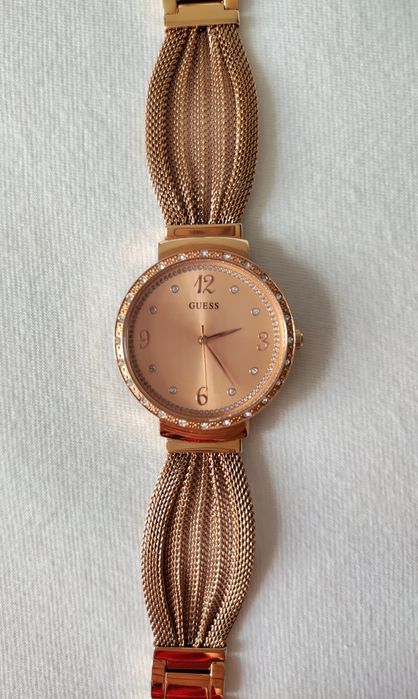 Ceas Guess auriu