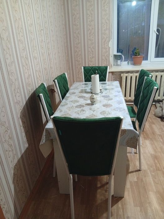 Стол стулямен сатылады