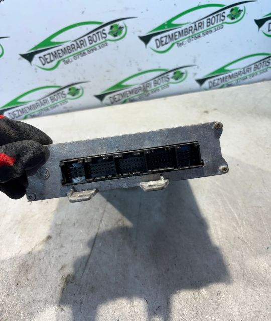 Calculator motor ECU 8D0 907 557 B Audi A4 B5