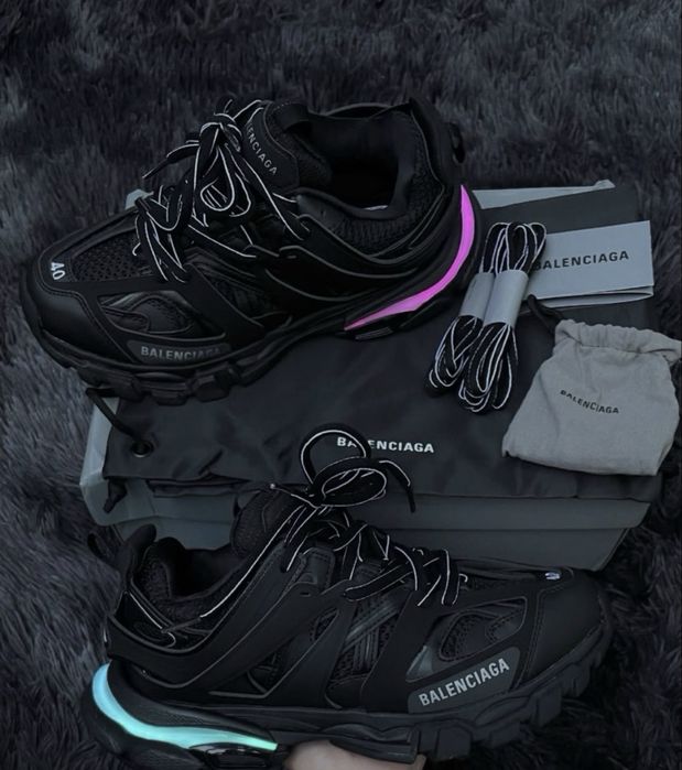 Balenciaga track led