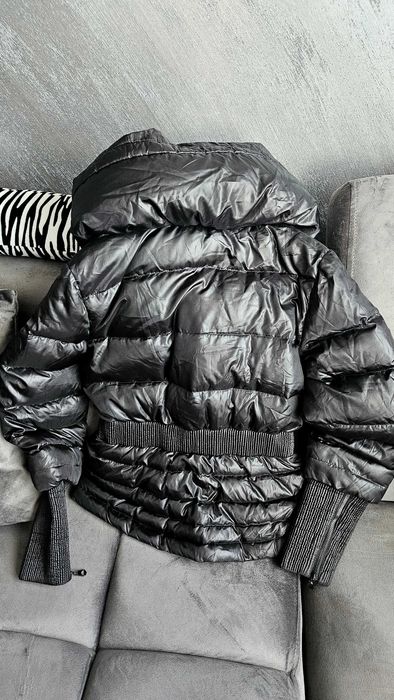 Pinko S/M оригинално с пух ново