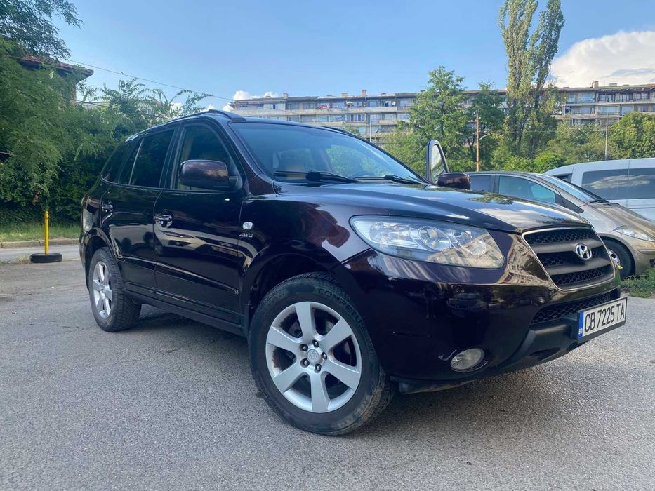 Джип Hyundai Santa Fe