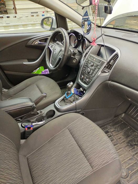 OPEL Astra 2013 — imagine 20