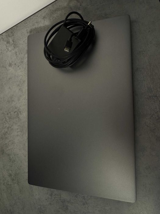 Timi TM1701 – i7-8550U | 16GB DDR4 | 238GB NVMe SSD | MX150 2GB VRAM