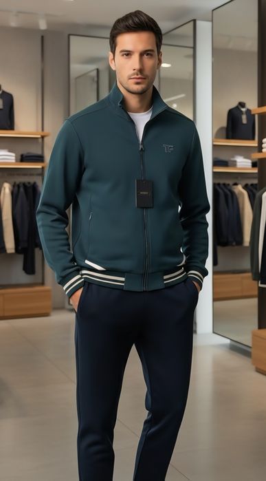 Спортивные костюмы