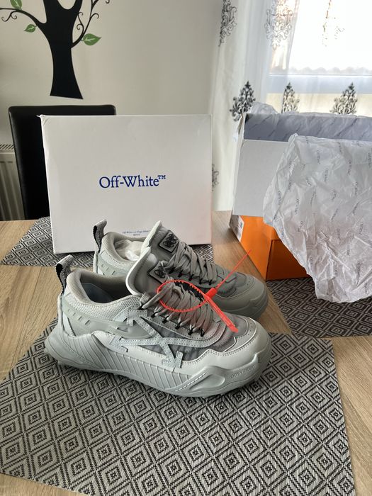 Adidasi Off White Odsy 1000