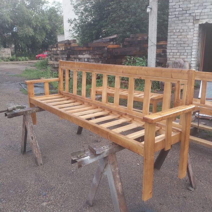 Садовая мебель из чистого дерева
