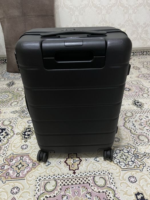 Чемодан Xiaomi lightweight