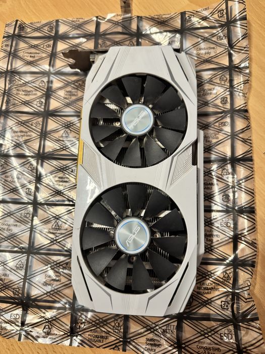 Devanzare componente pc