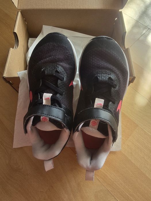 Детски маратонки Nike