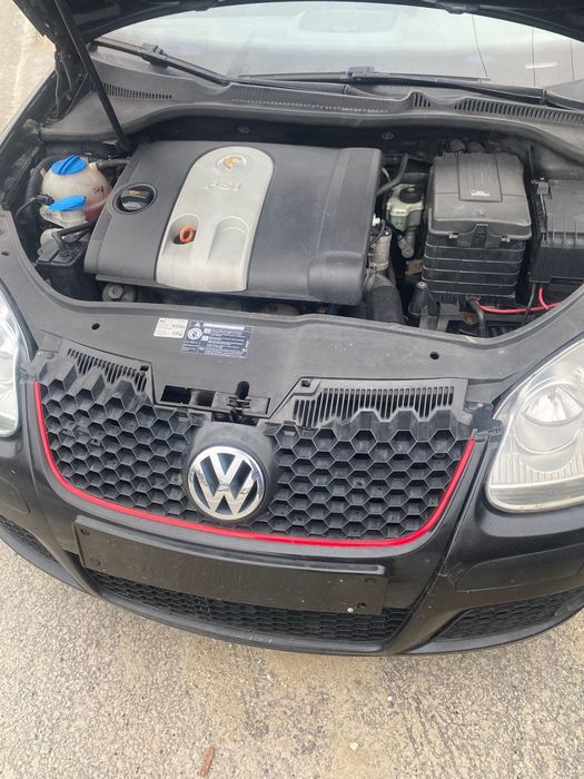 Vând  golf 5 pachet gti