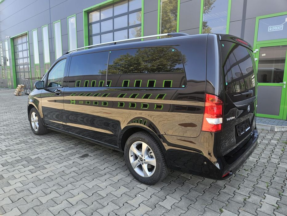 Se închiriază Mercedes Benz V Class