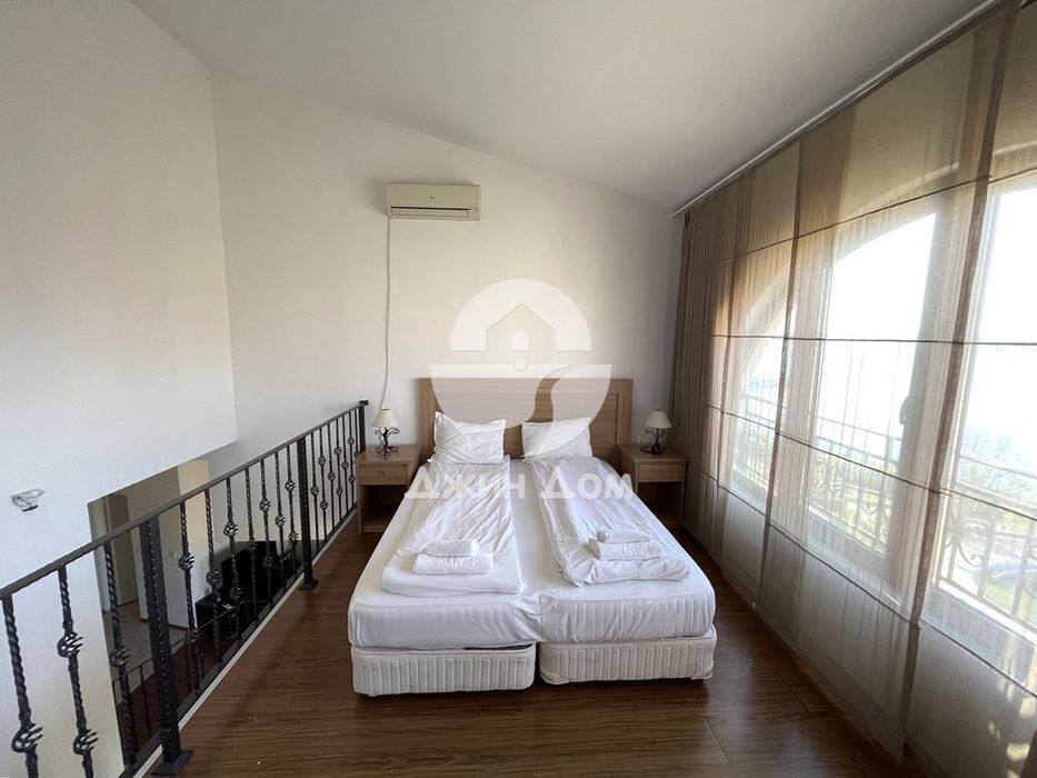 Двустаен мезонет с ПАНОРАМА МОРЕ в к-с Марина Kейп, гр. Ахелой