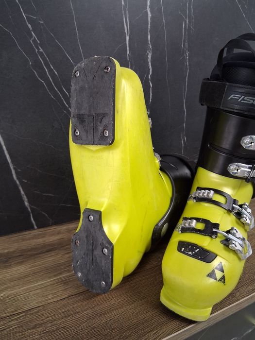 Fischer RC One 90 XTR.