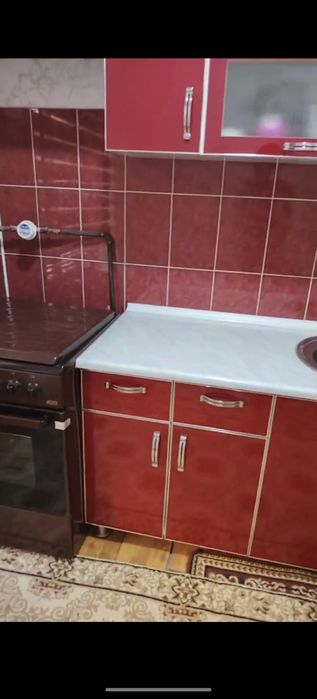 Kanechka dom 1-Etaj 1 xonali g'ishtli balkonli  padvali bilan beriladi