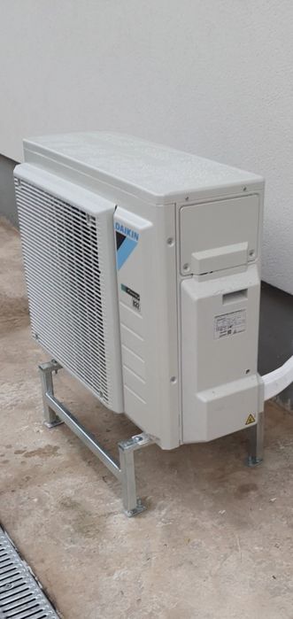 Pompa de căldură  Daikin   transport Gratuit