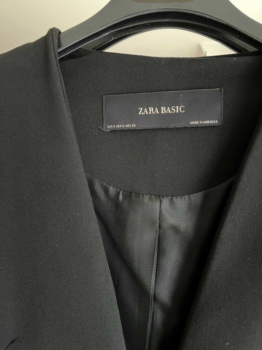 Jachetă neagră elegantă Zara (Mărimea S)
