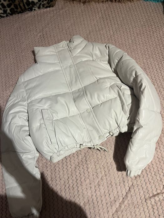 Късо дамско зимно  яке