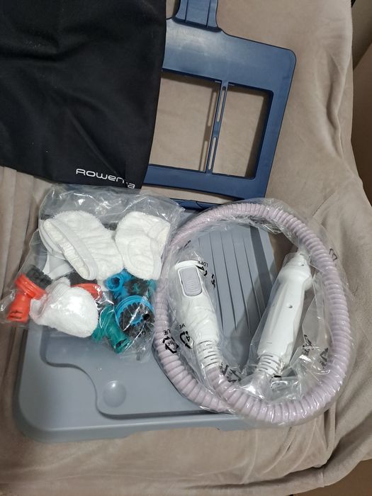 Aspirator cu fir / cu abur Rowenta RY8561 WH