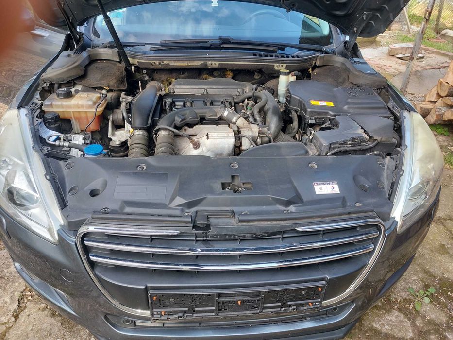 Продавам Пежо 508 SW