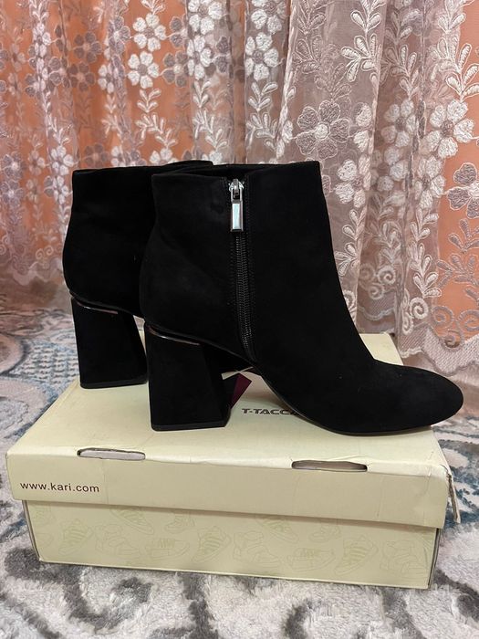 Замш ботинка 39 размер