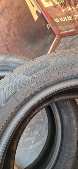 2 Anvelope Good Year 205 55 R16 de vara . Dot 2021