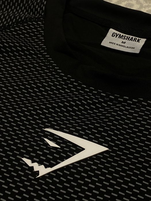 Gymshark рашгард