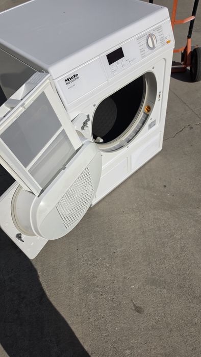 Професионална сушилня Miele PT 5137 WP